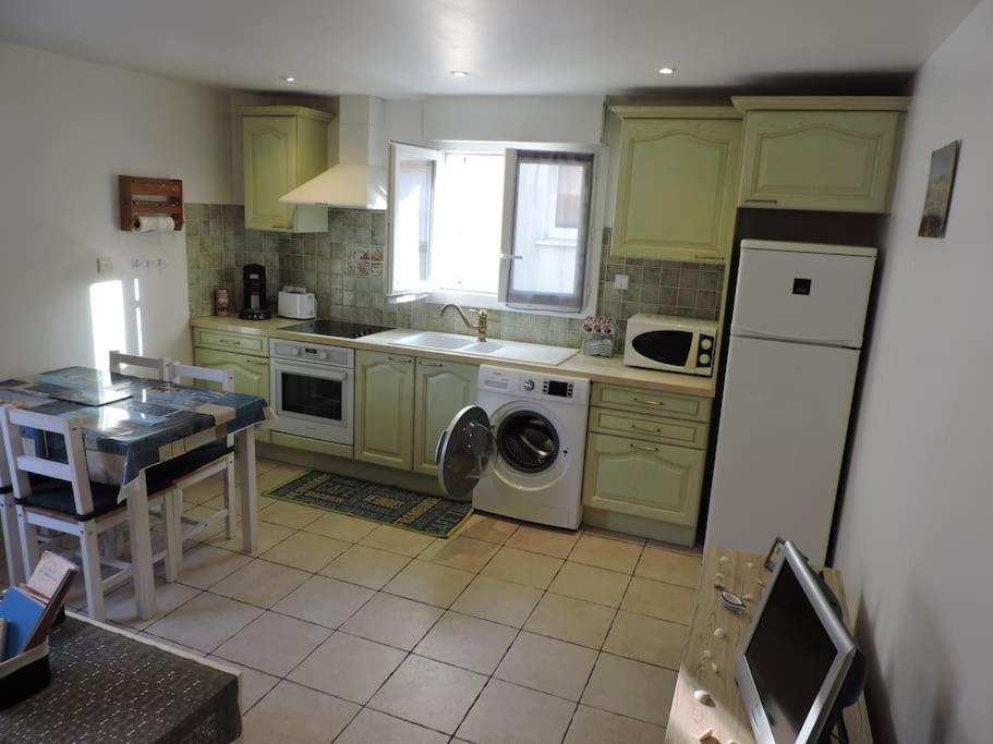 Maison Quartier Pointe-courte A Holiday home *
